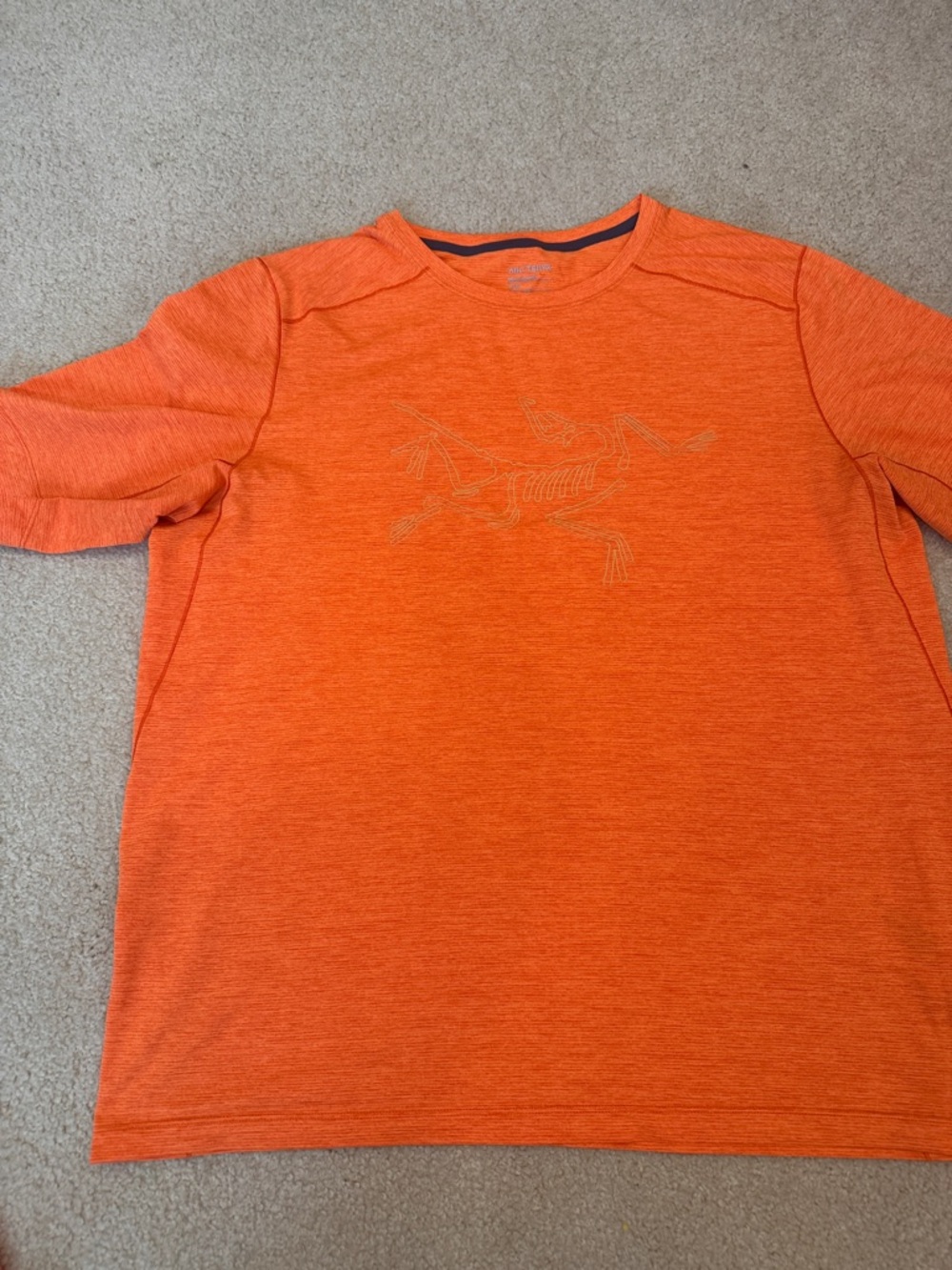 Arcteryx Crew Neck Short-Sleeve Active Tee - Lightweight Comfort L